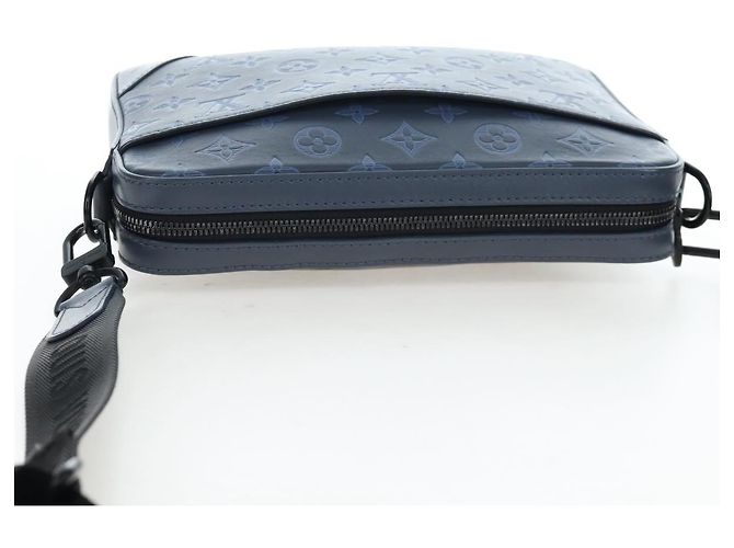 Borsa LOUIS VUITTON Monogram Shadow Danube PM Nera M43681 LV Auth 197487V Blu navy - vista 6