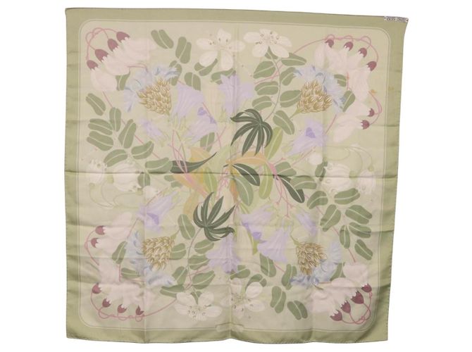 Hermès Foulard HERMES in seta verde Auth 202418 - vista 14