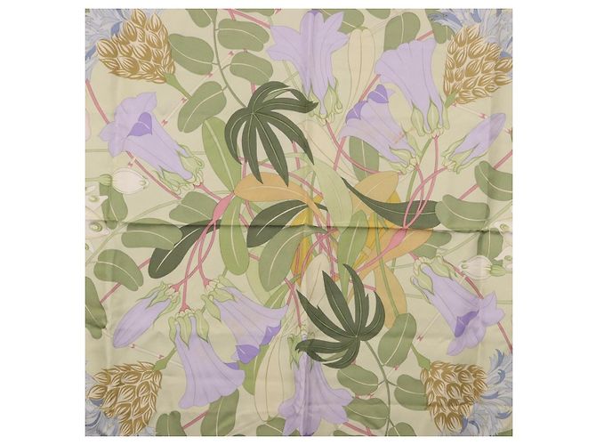 Hermès Foulard HERMES in seta verde Auth 202418 - vista 6