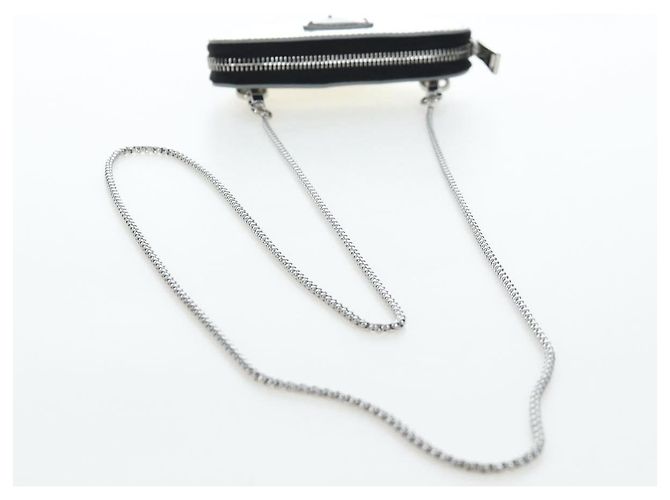 Bolsa de Ombro com Corrente PRADA Couro envernizado Prata Auth 196592M - vista 7