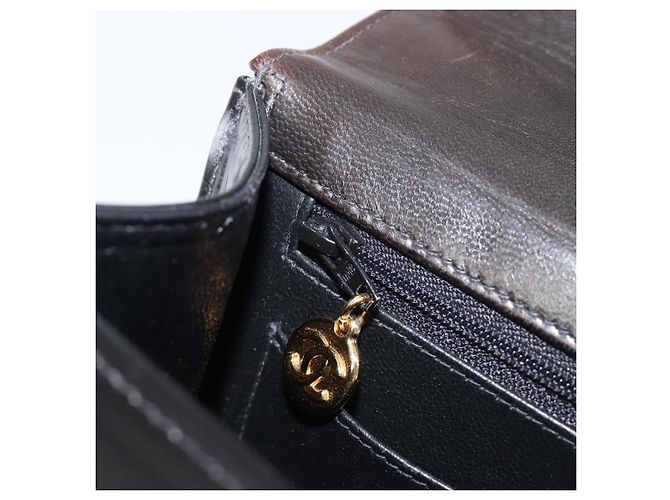 Borsa a mano con catena CHANEL Pelle verniciata Nero Oro CC Auth 201914V D'oro - vista 21