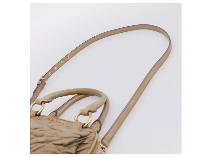 Borsa a mano Miu Miu Matelassé in pelle 2way Beige Tono Oro Auth 200801V - vista 15