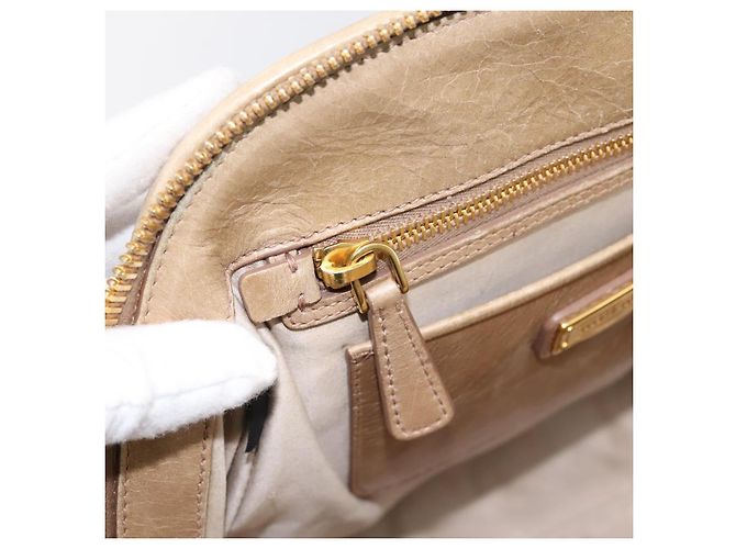 Borsa a mano Miu Miu Matelassé in pelle 2way Beige Tono Oro Auth 200801V - vista 22