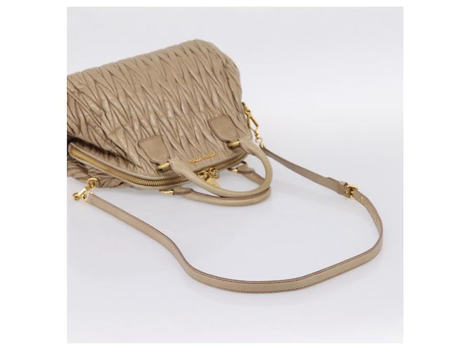 Borsa a mano Miu Miu Matelassé in pelle 2way Beige Tono Oro Auth 200801V - vista 8