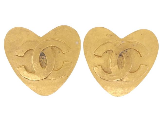 Orecchini Cuore CHANEL Metallo Tono Oro CC Auth 197921M - vista 2