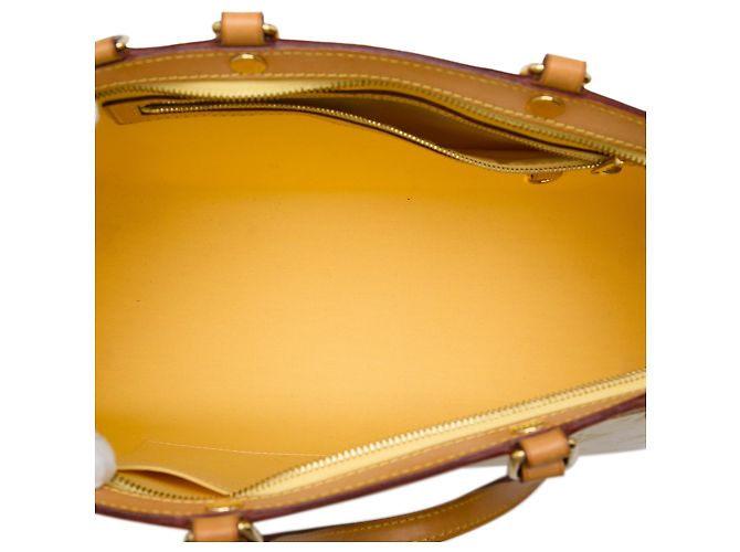 Borsa Satchel Louis Vuitton Monogram Vernis Brea MM Gialla Giallo - vista 4