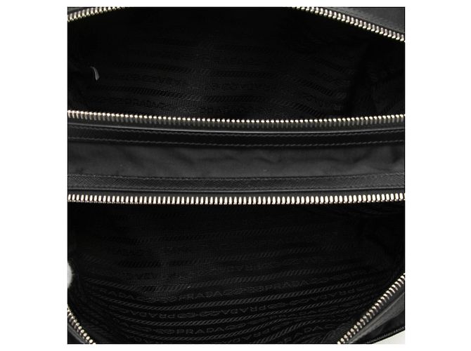 Pouch da viaggio Prada in Re-Nylon nero con rifiniture in Saffiano - vista 4