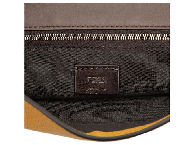 Borsa a tracolla e spalla Fendi Flat Bucket Medium Giallo - vista 5