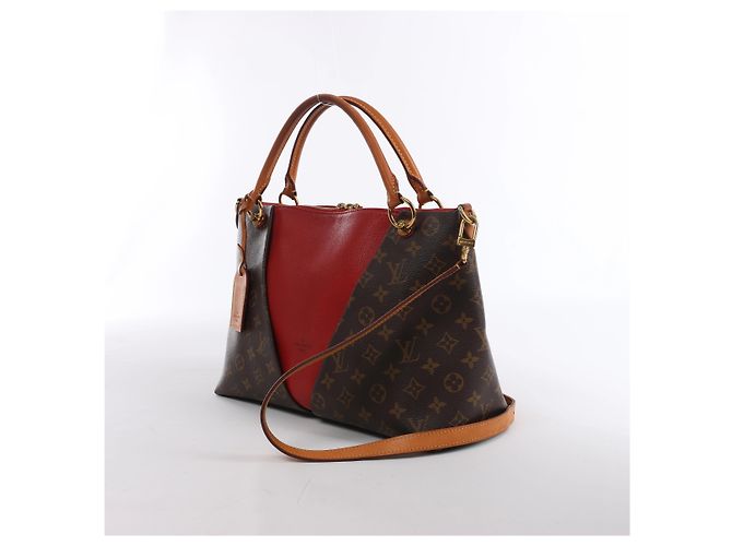 Borsa a mano 2Way Louis Vuitton V Tote MM Monogram Canvas in Brown x Red M43957 Rosso - vista 3