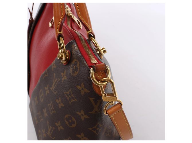 Borsa a mano 2Way Louis Vuitton V Tote MM Monogram Canvas in Brown x Red M43957 Rosso - vista 6