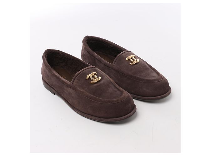 Mocassini Chanel CC logo in camoscio x shearling marroni, taglia 40.5 EU Marrone - vista 2