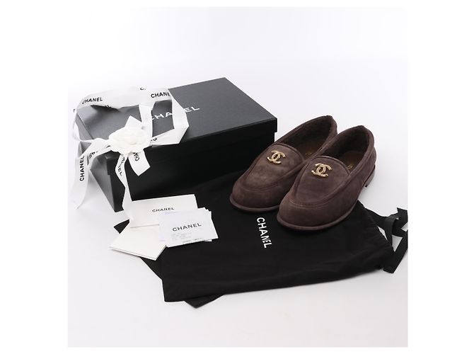 Mocassini Chanel CC logo in camoscio x shearling marroni, taglia 40.5 EU Marrone - vista 7
