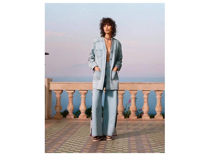 Giacca sovracamicia in denim azzurro CHANEL 21С, FR 40 usata - vista 8