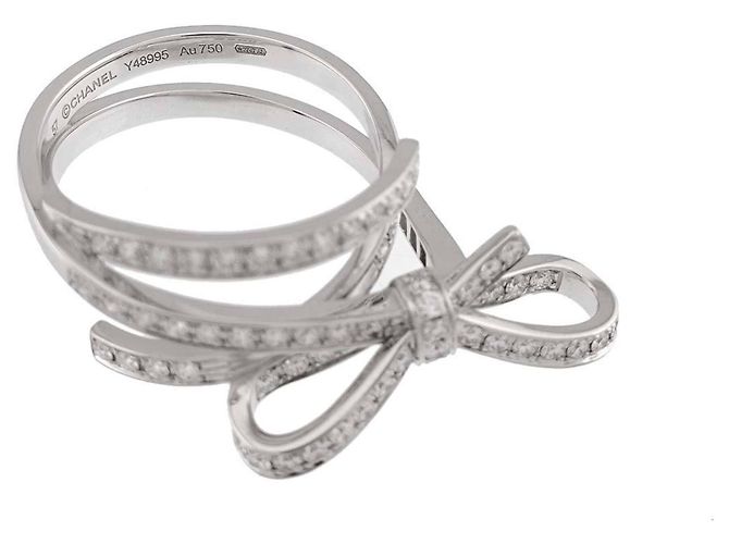 Anello Chanel Ruban de Diamond Band Ring in oro bianco 18K - vista 4