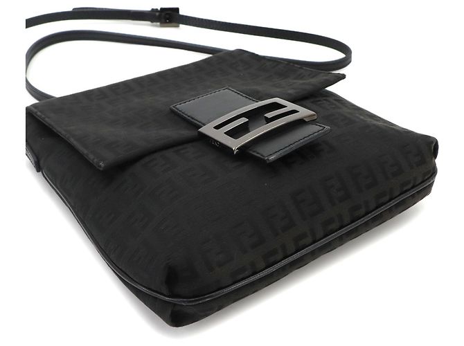 Borsa a tracolla Fendi Zucchino Nero - vista 5