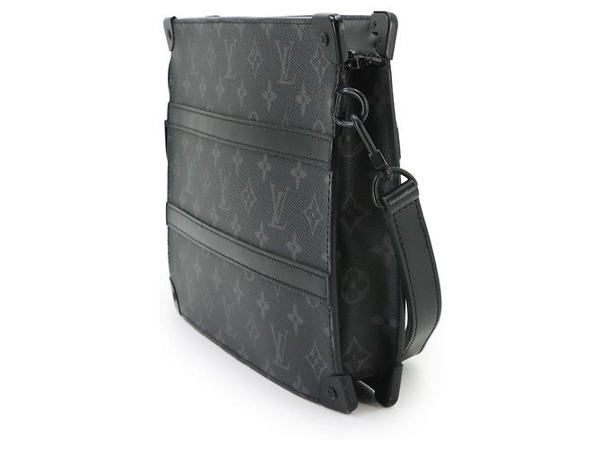 Louis Vuitton Monogram Eclipse Pochette Clutch Monogramma - vista 3