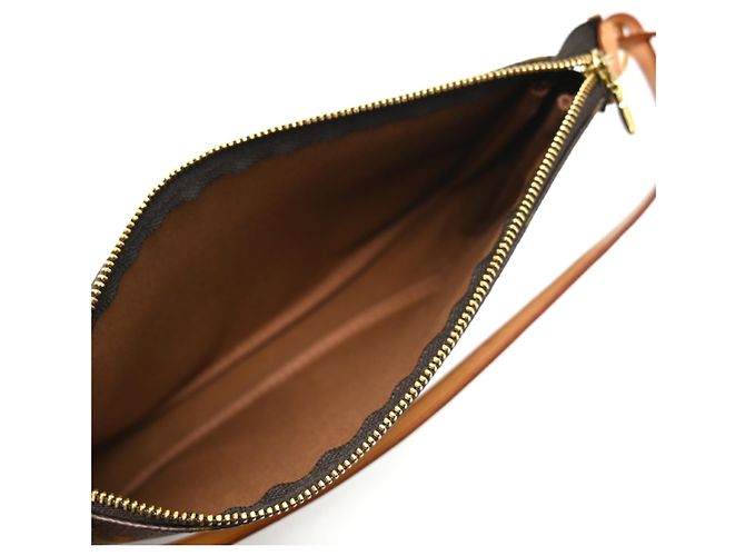 Louis Vuitton Pochette Accessoires Borsa a tracolla da donna Marrone - vista 6