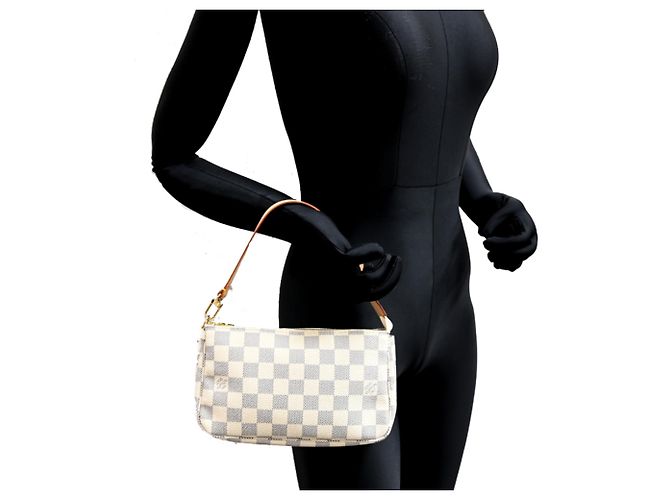 Louis Vuitton Pochette Accessoires Shoulder Bag Weiß - Ansicht 9