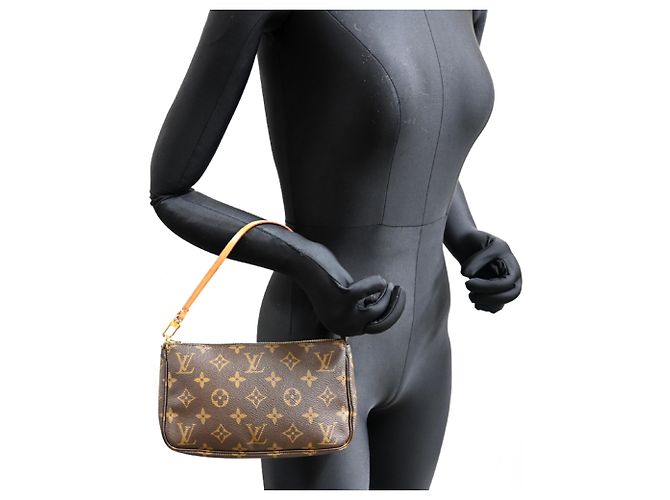 Louis Vuitton Pochette Accessoires Shoulder Bag Marrom - vista 10