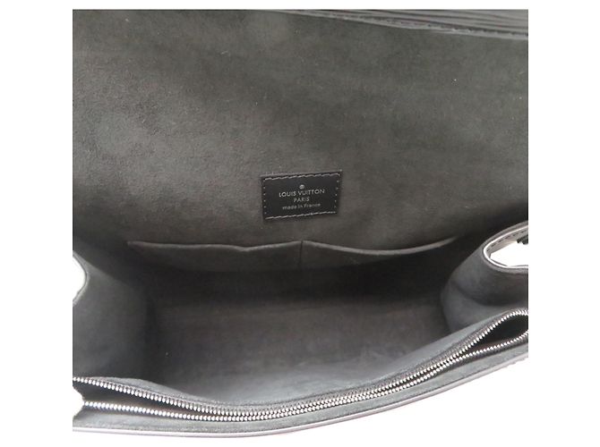 Borsa a mano Louis Vuitton Cluny BB Nero - vista 6