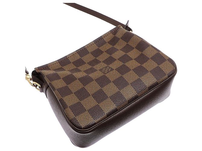 Louis Vuitton Trouse Makeup Pouch Castaño - vista 3