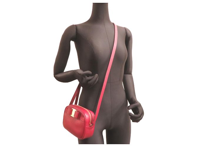 Borsa a tracolla in pelle rossa da donna Salvatore Ferragamo Rosso - vista 8