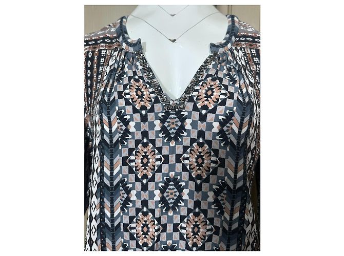 Hale Bob Vestido Mini Estampado Geométrico Cuello en V Castaño Rosa Blanco Azul Gris - vista 2