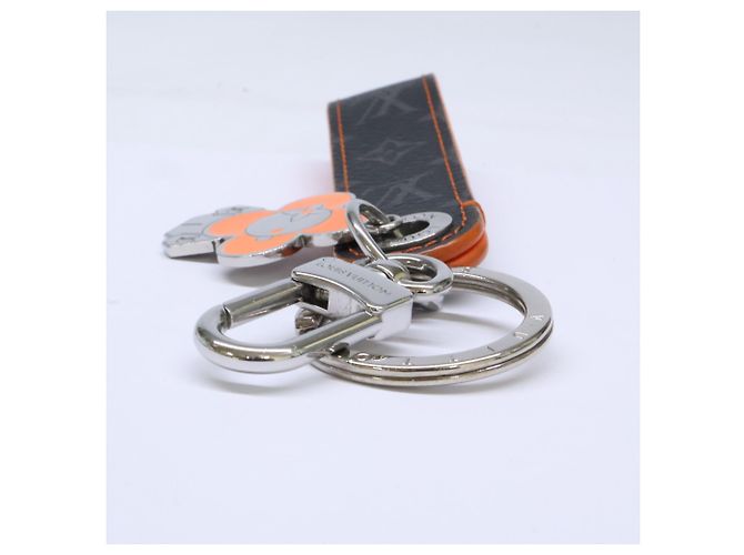 Louis Vuitton Dragonne Vivienne Keychain Orange - view 5