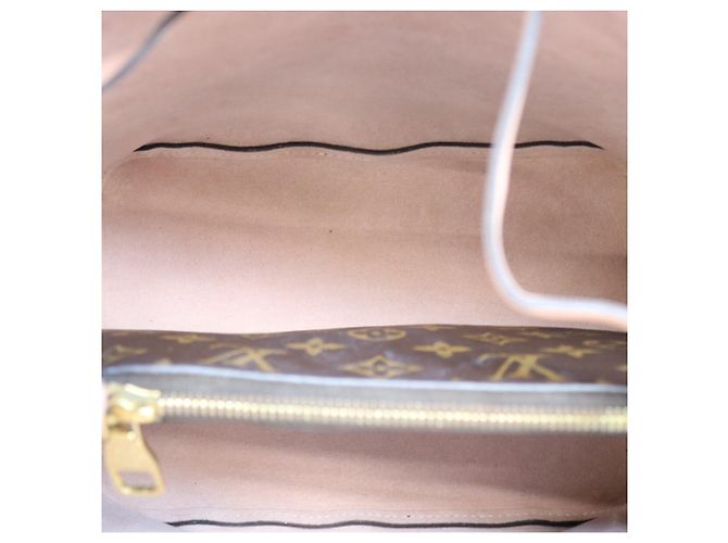 Néonoé Borsa a tracolla Louis Vuitton Monogram Rose Poudre Neo Noe MM Marrone Rosa - vista 11