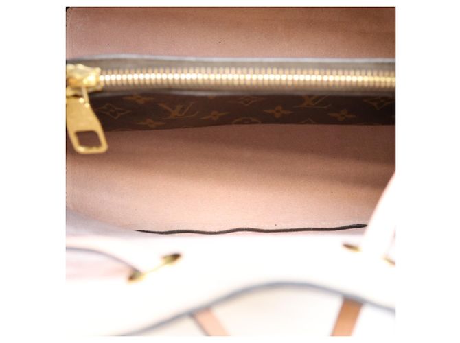 Néonoé Borsa a tracolla Louis Vuitton Monogram Rose Poudre Neo Noe MM Marrone Rosa - vista 12
