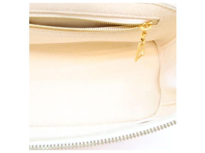 Louis Vuitton Bois de Rose Empreinte Vanity PM Schultertasche Beige - Ansicht 11