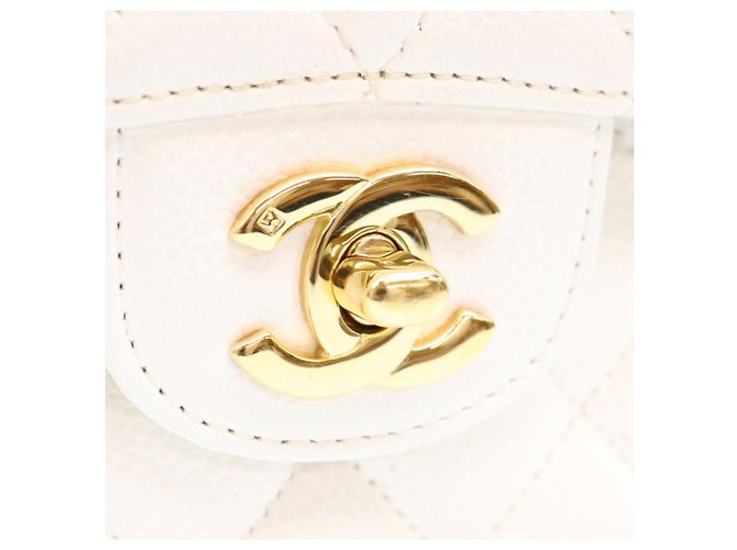Borsa a tracolla Chanel A01112 in pelle caviar matelassé Bianco - vista 6
