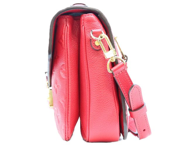 Borsa a tracolla Louis Vuitton Monogram Empreinte Pochette Metis Rosso Fuschia - vista 2