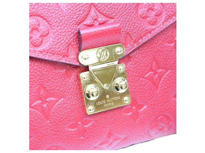 Borsa a tracolla Louis Vuitton Monogram Empreinte Pochette Metis Rosso Fuschia - vista 6