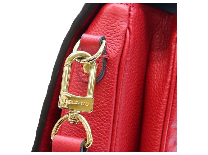 Borsa a tracolla Louis Vuitton Monogram Empreinte Pochette Metis Rosso Fuschia - vista 8