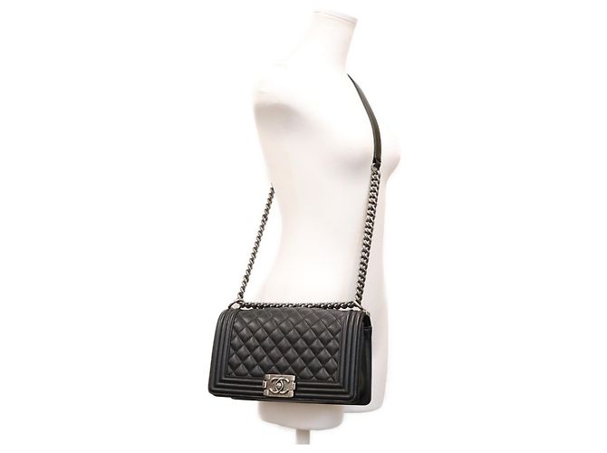 Borsa a tracolla Chanel Boy Chanel 25 Medium Nero - vista 15