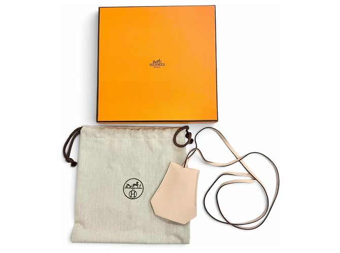 Hermès Collana con pendente in pelle Rose Eglantine Hermes Rosa - vista 2