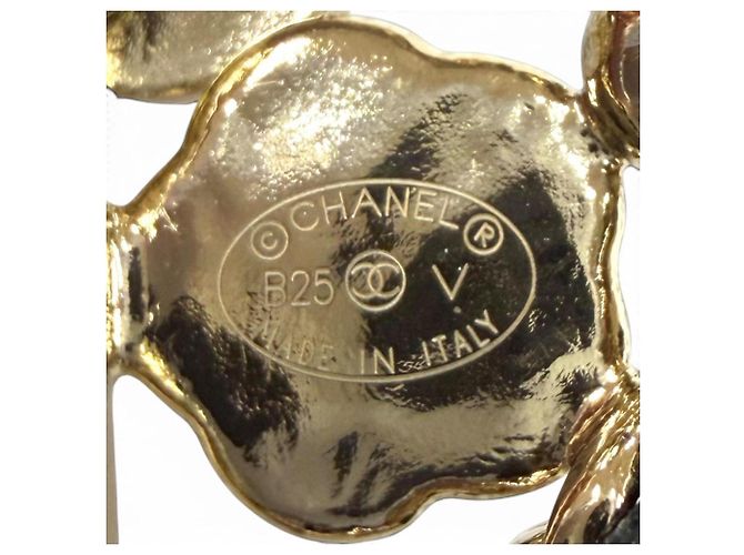 Spilla Chanel Coco Mark in perle eco e strass Nero D'oro - vista 9