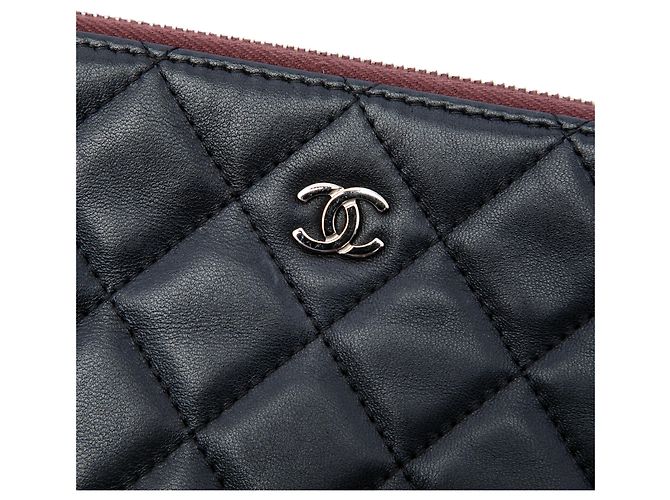 Clutch Chanel Black Large Quilted Lambskin O Case Nero - vista 5