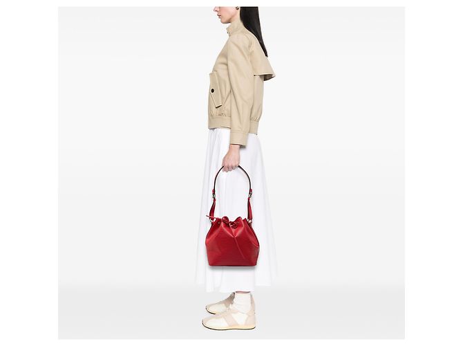 Louis Vuitton Red Epi Petit Noe Roja - vista 6