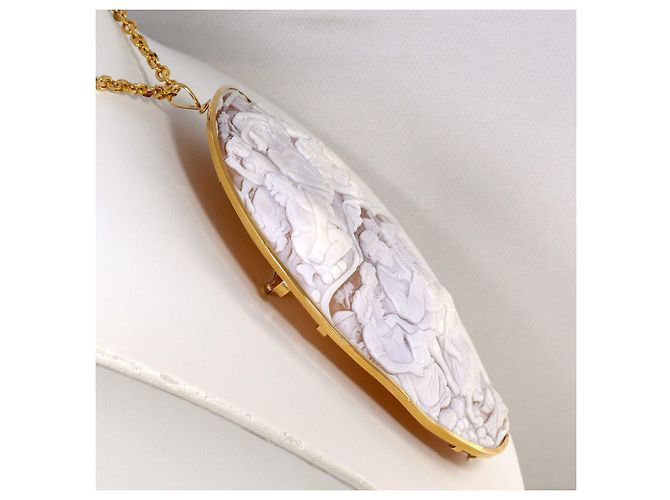 Autre Marque Collana con Cameo in Conchiglia in Oro Giallo 18K D'oro - vista 2