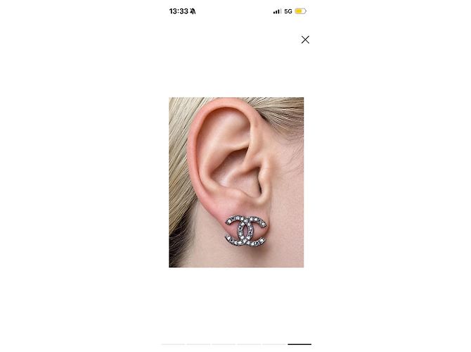 Orecchini a lobo Chanel CC con strass Argento - vista 2