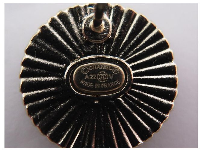 NEUE CHANEL CC LOGO RUNDE STECKER-OHRRINGE GOLDFARBENES METALL Golden - Ansicht 10