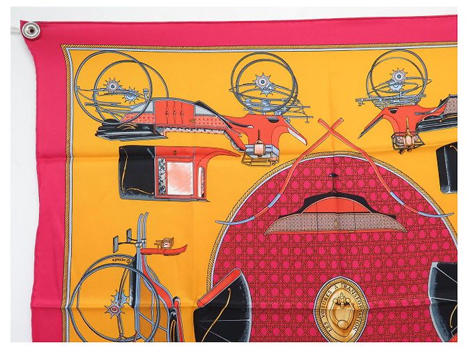 Hermès NEU HERMES LES VOITURES A TRANSFORMATION CARRE 70 SEIDENTUCHEL Pink - Ansicht 2