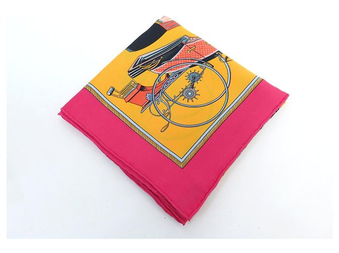 Hermès NEU HERMES LES VOITURES A TRANSFORMATION CARRE 70 SEIDENTUCHEL Pink - Ansicht 9