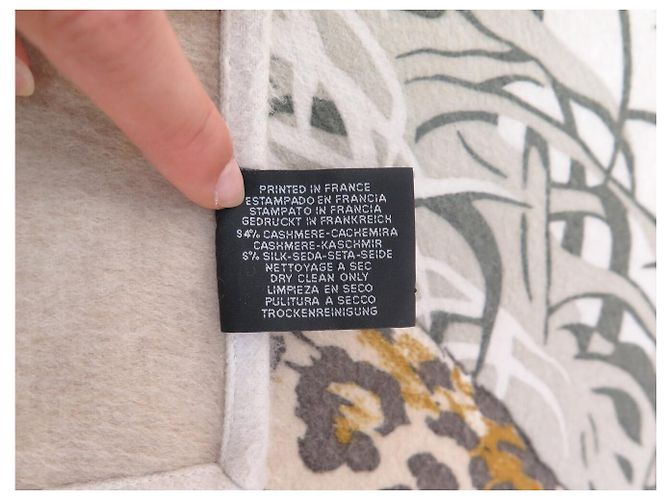 Hermès NEW HERMES JUNGLE LOVE CASHMERE SILK BEIGE BLANKET THROW - view 10