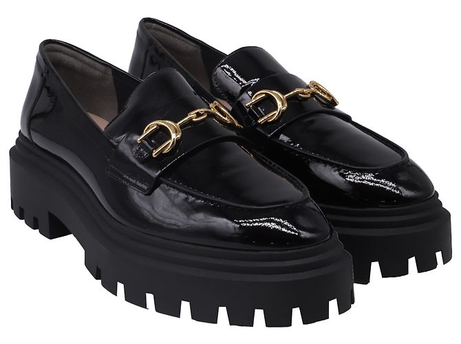 Mocassins à boucle et semelle lug Owen de Stuart Weitzman en cuir verni noir - vue 3