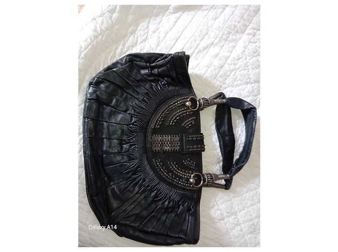 Borsa a mano Christian Dior in pelle nera plissettata con pietra Nero - vista 6