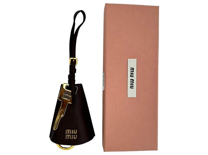 Miu Miu Trick Pelle Bag Charm in pelle marrone Rosso - vista 6