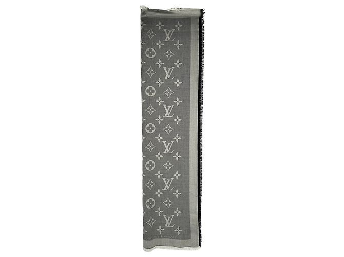 Louis Vuitton Monogram Schal mit Fransen aus grauer Seide - Ansicht 2